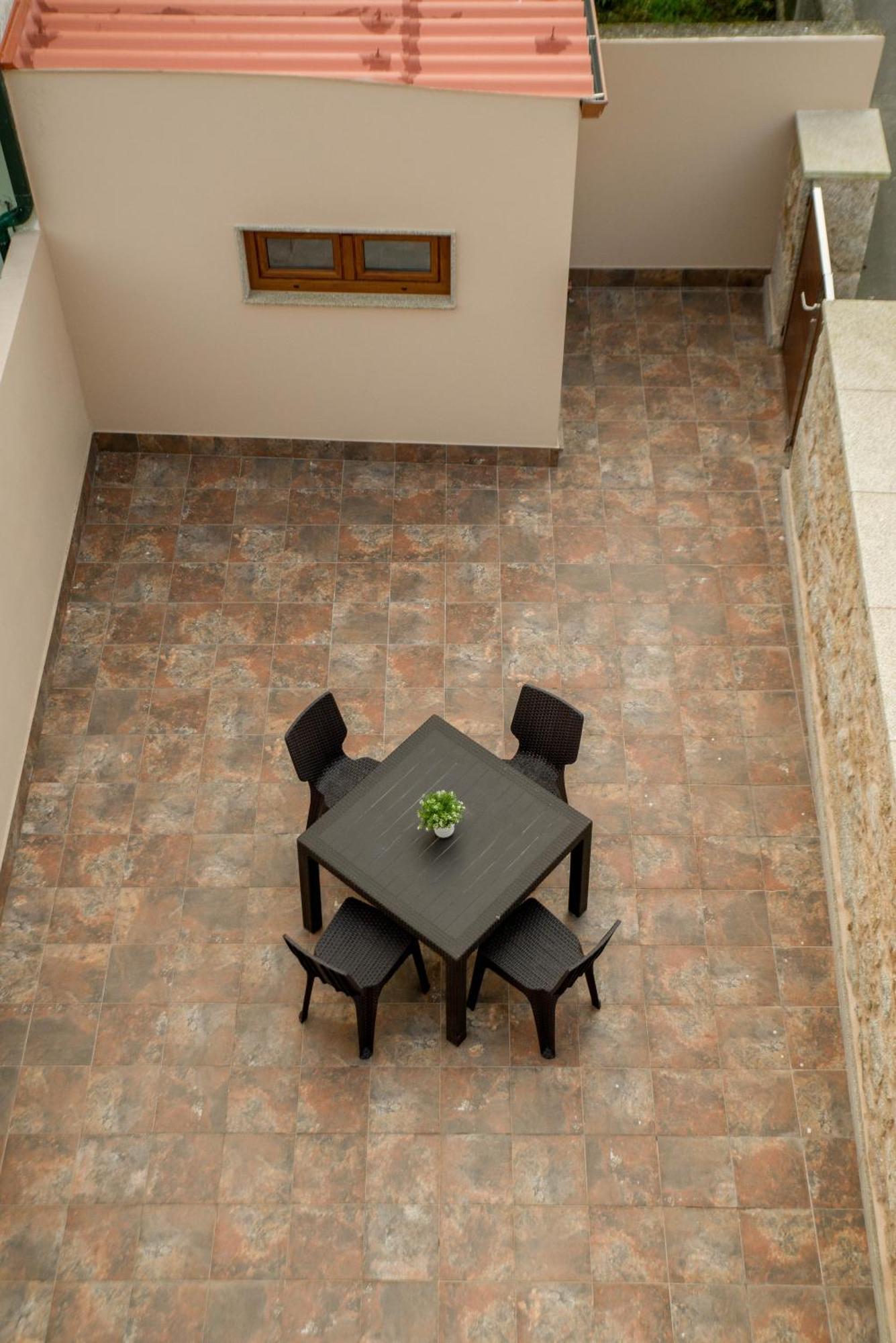 Apartamentos turisticos HAZ AMIGO Muxía Quarto foto